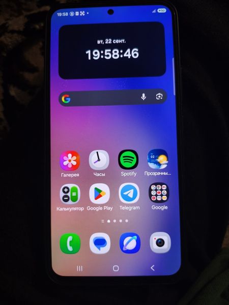 Знахідка Trofey: Galaxy A54 256 ГБ б/у за 6 750 грн — на 2 250 грн (−25%) нижче ринку. Підгородна, 24.09 08:51.
