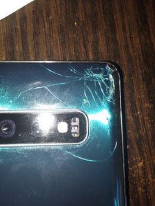 Galaxy S10 за 4 000 грн