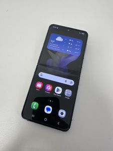 Galaxy Z Flip 4 за 5 800 грн