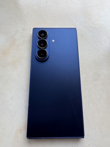 Знахідка Trofey: Galaxy Z Fold 7 256 ГБ б/у за 35 000 грн — на 10 250 грн (−16%) нижче ринку. Київ, 23.09 13:47.
