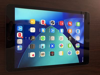 iPad (8th generation) за 3 100 грн