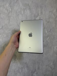 iPad (9th generation) за 6 000 грн