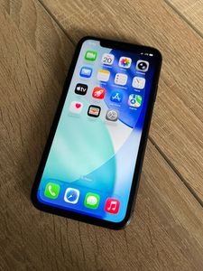 iPhone 11 за 5 000 грн