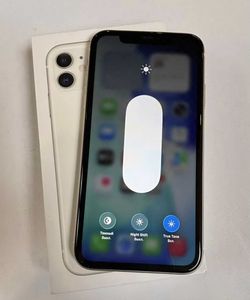 iPhone 11 за 4 000 грн
