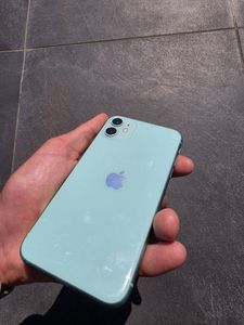 iPhone 11 за 4 545 грн