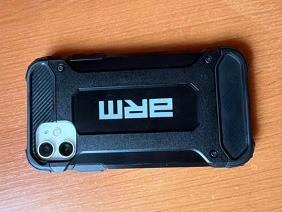 iPhone 11 за 4 000 грн