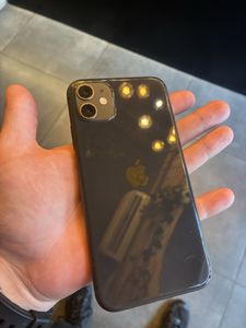 iPhone 11 за 5 000 грн