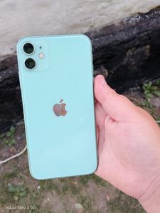 iPhone 11 за 5 000 грн