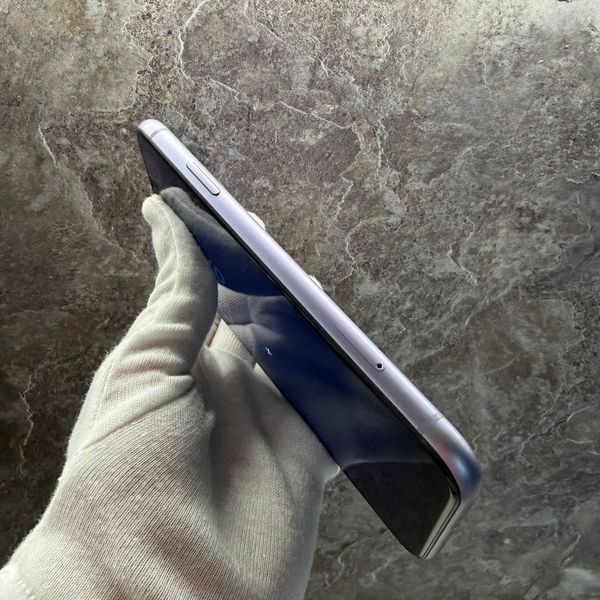 Знахідка Trofey: iPhone 11 256 ГБ б/у за 5 000 грн — на 2 500 грн (−33%) нижче ринку. Іванків, 29.09 20:51.