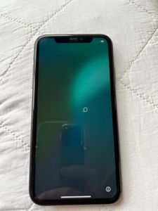 iPhone 11 за 4 000 грн