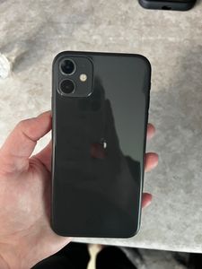 iPhone 11 за 4 500 грн