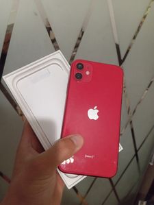 iPhone 11 за 4 500 грн