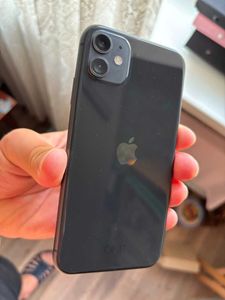 iPhone 11 за 5 000 грн