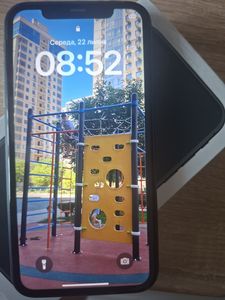 iPhone 11 за 5 000 грн