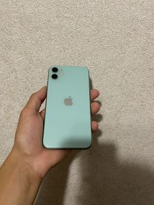 iPhone 11 за 4 999 грн