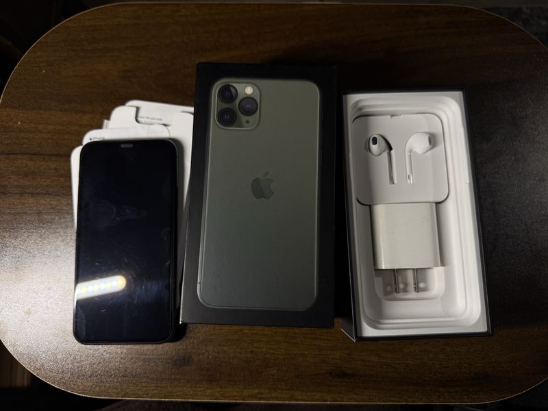 Знахідка Trofey: iPhone 11 Pro 256 ГБ б/у за 6 100 грн — на 2 900 грн (−32%) нижче ринку. Львів, 27.09 20:39.