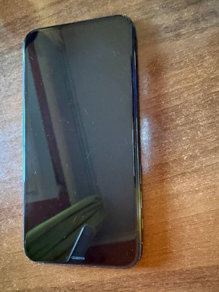 Знахідка Trofey: iPhone 11 Pro 256 ГБ б/у за 6 000 грн — на 3 000 грн (−31%) нижче ринку. Львів, 29.09 10:06.