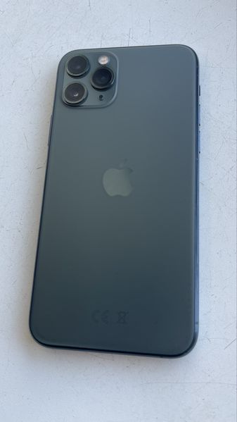 Знахідка Trofey: iPhone 11 Pro 256 ГБ б/у за 6 000 грн — на 3 000 грн (−15%) нижче ринку. Мерефа, 29.09 15:57.