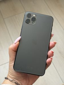 iPhone 11 Pro Max за 7 500 грн
