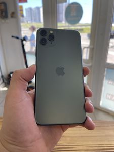 iPhone 11 Pro Max за 7 000 грн