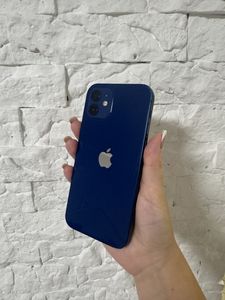 iPhone 12 за 6 000 грн