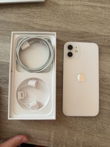 iPhone 12 за 7 200 грн