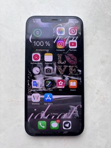 iPhone 12 за 6 000 грн