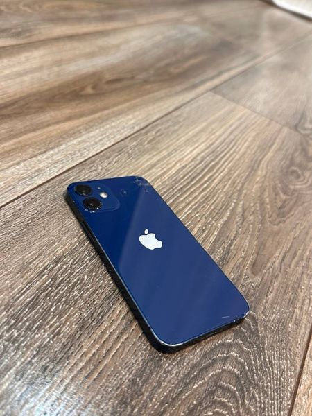 Знахідка Trofey: iPhone 12 mini 64 ГБ б/у за 5 300 грн — на 1 694 грн (−17%) нижче ринку. Світловодськ, 27.09 20:47.
