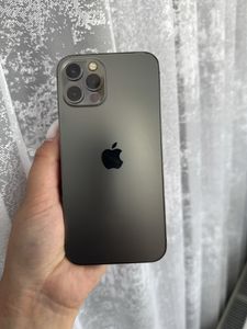 iPhone 12 Pro за 9 000 грн