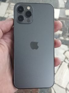iPhone 12 Pro за 9 000 грн