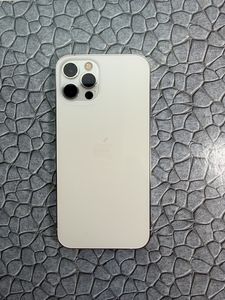 iPhone 12 Pro за 8 000 грн