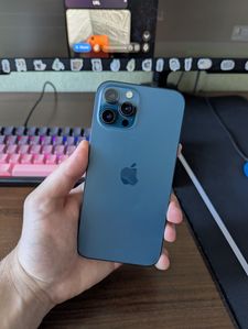 iPhone 12 Pro Max за 9 900 грн