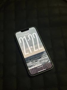 iPhone 13 за 9 500 грн