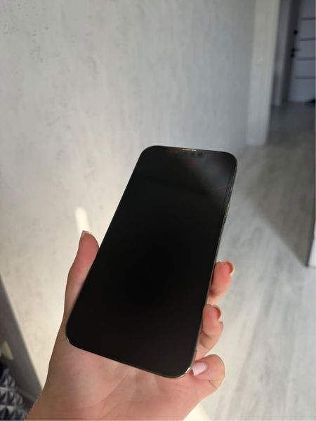 Знахідка Trofey: iPhone 13 Pro Max 128 ГБ б/у за 14 500 грн — на 3 500 грн (−19%) нижче ринку. Кропивницький, 28.09 20:00.