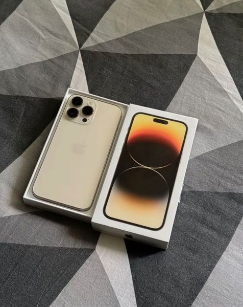 Знахідка Trofey: iPhone 14 Pro Max 128 ГБ б/у за 13 500 грн — на 8 900 грн (−40%) нижче ринку. Березники, 25.09 18:29.