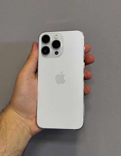 Знахідка Trofey: iPhone 14 Pro Max 256 ГБ б/у за 15 000 грн — на 9 500 грн (−32%) нижче ринку. Київ, 29.09 16:20.