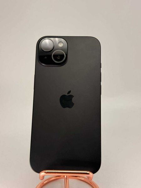 Знахідка Trofey: iPhone 15 128 ГБ б/у за 14 899 грн — на 5 101 грн (−26%) нижче ринку. Київ, 28.09 18:42.