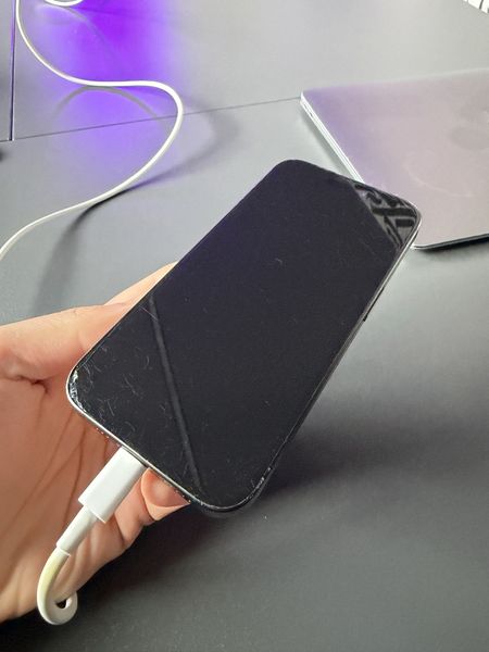 Знахідка Trofey: iPhone 15 Pro 256 ГБ б/у за 20 000 грн — на 9 000 грн (−31%) нижче ринку. Київ, 24.09 17:43.
