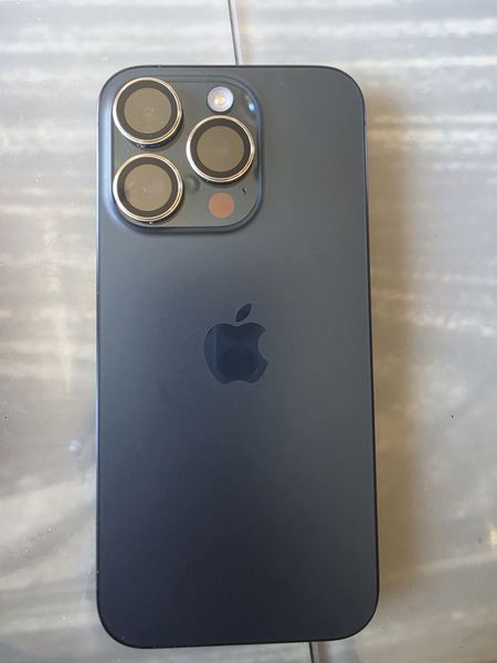 Знахідка Trofey: iPhone 15 Pro 256 ГБ б/у за 22 000 грн — на 7 300 грн (−25%) нижче ринку. Капітанівка, 27.09 11:30.