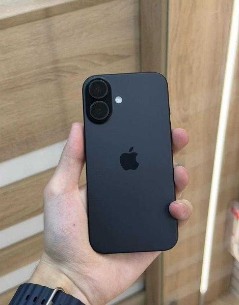 Знахідка Trofey: iPhone 16 128 ГБ б/у за 21 000 грн — на 4 900 грн (−19%) нижче ринку. Царичанка, 27.09 09:40.