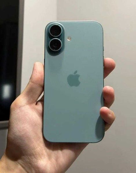 Знахідка Trofey: iPhone 16 128 ГБ б/у за 22 000 грн — на 3 900 грн (−15%) нижче ринку. Краматорськ, 27.09 10:49.