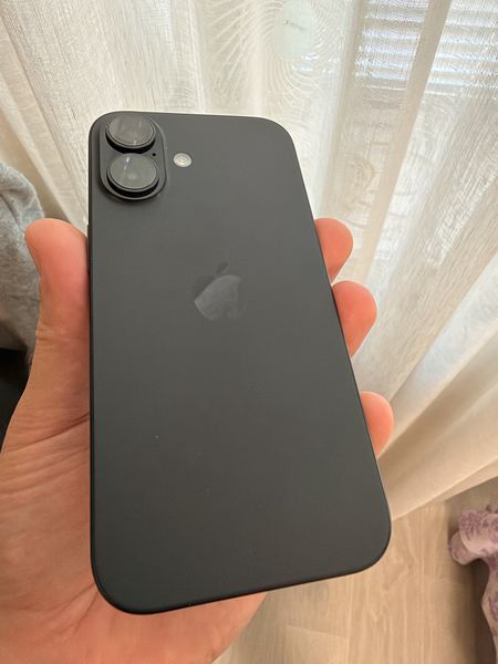 Знахідка Trofey: iPhone 16 128 ГБ б/у за 22 000 грн — на 3 900 грн (−15%) нижче ринку. Чернігів, 27.09 18:37.