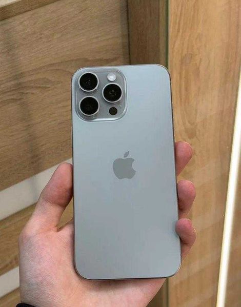 Знахідка Trofey: iPhone 16 Pro Max 512 ГБ б/у за 35 600 грн — на 7 500 грн (−17%) нижче ринку. Житомир, 26.09 10:11.