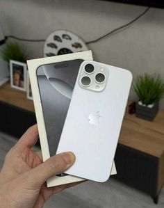iPhone 16 Pro Max за 35 200 грн