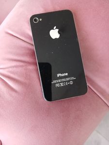 iPhone 4 за 1 000 грн