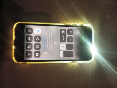 iPhone 8 за 2 500 грн