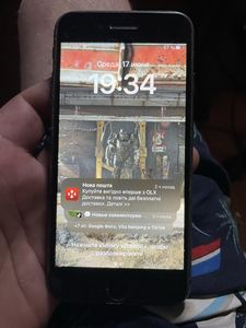 iPhone 8 за 2 500 грн
