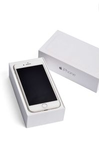 iPhone 8 за 2 700 грн