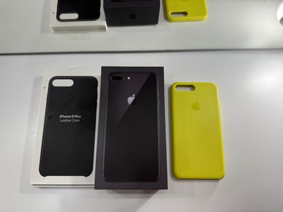 iPhone 8 Plus за 2 500 грн