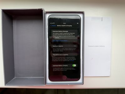 iPhone 8 Plus за 3 133 грн